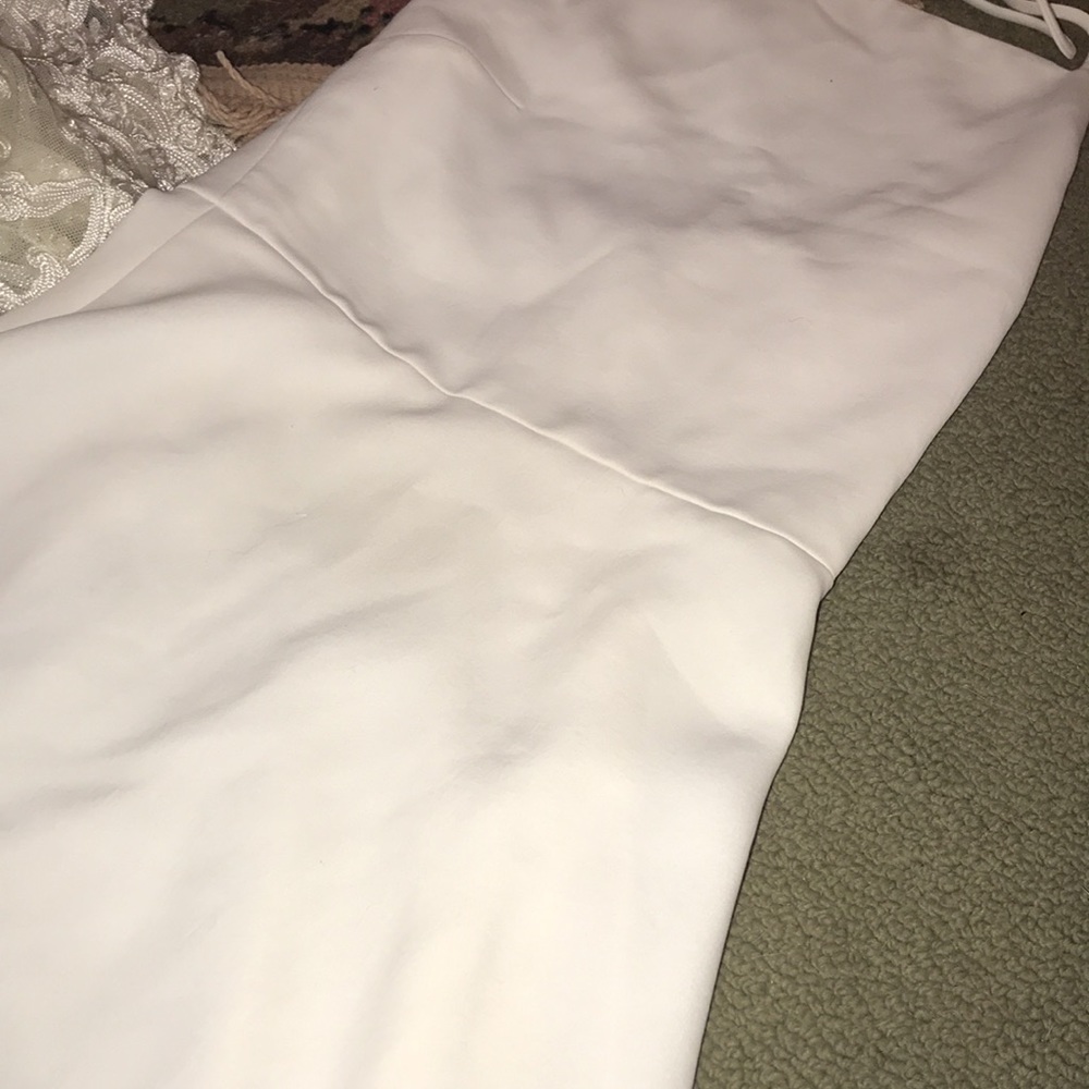 White halter dress - Picture 5 of 5